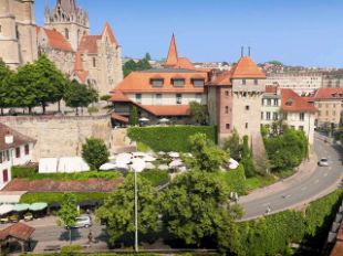 © Intuifilm Trivial Mass