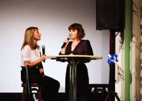 Marylène Chevallay, chargée de médiation du service BAVL et l’auteure Isabelle Aeschlimann Marylène Chevallay, chargée de médiation du service BAVL et l’auteure Isabelle Aeschlimann