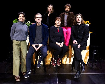 WEB_31A7471 Marina Rollman (marraine de la 11e édition du Prix du livre de la Ville de Lausanne), Marc Agron (auteur lauréat), Hélène Jacobé (au 2e rang, autrice),...