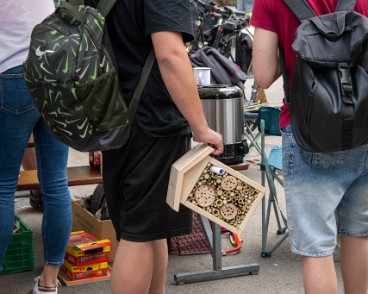 fete_nature_ville_grancy-5 Fête de la Nature sur le Boulevard de Grancy. Vente de Plantons, ateliers hôtels à insectes, associations et plantages participatifs dans le quartier