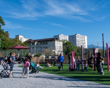 Inauguration toit de la Borde 2026 À la jonction des quartiers de la Borde, Bellevaux et la Pontaise, le toit du dépôt des tl devient un nouvel espace de loisirs et de rencontres...