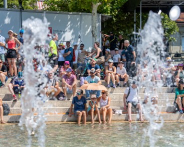 Tour de France Femmes Zwift 2026 Tour de France Femmes avec Zwift - Ferveur populaire et émotion pour le Grand Départ Suisse. Lausanne a vécu un samedi historique et chargé d'émotion ce 1er...