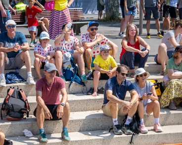 Tour de France Femmes Zwift 2026 Tour de France Femmes avec Zwift - Ferveur populaire et émotion pour le Grand Départ Suisse. Lausanne a vécu un samedi historique et chargé d'émotion ce 1er...