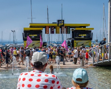 Tour de France Femmes Zwift 2026 Tour de France Femmes avec Zwift - Ferveur populaire et émotion pour le Grand Départ Suisse. Lausanne a vécu un samedi historique et chargé d'émotion ce 1er...