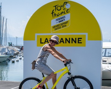 Tour de France Femmes Zwift 2026 Tour de France Femmes avec Zwift - Ferveur populaire et émotion pour le Grand Départ Suisse. Lausanne a vécu un samedi historique et chargé d'émotion ce 1er...