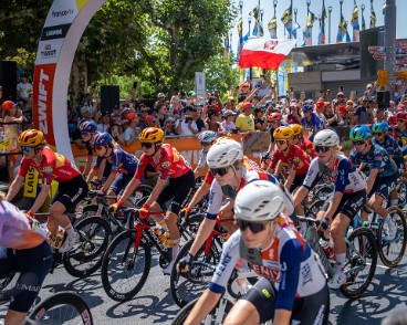 Tour de France Femmes Zwift 2026 Tour de France Femmes avec Zwift - Ferveur populaire et émotion pour le Grand Départ Suisse. Lausanne a vécu un samedi historique et chargé d'émotion ce 1er...