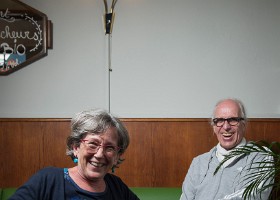 Andrea Eggli et Olivier Christinet Andrea Eggli et Olivier Christine sont tous deux membres de l’association de quartier «Montelly vit !» qui est active pour améliorer la qualité de vie du...