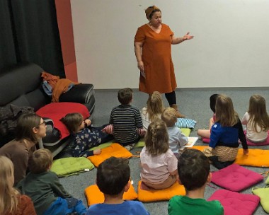 18_IMG_SACR25_1_recad Ciné-atelier – Main dans la main Par Cinématismes et les Bibliothèques de la Ville de Lausanne