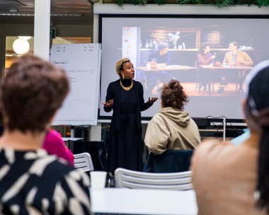 20_Semaine d'action contre le racisme-49 Projection de film et atelier – Clichés renversés Par l’Association Alternative santé psychologique et sociale (APPE) et les Bibliothèques de la Ville de...