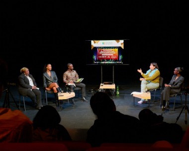 10-Podcast_Théätre de Vidy_21 Podcast et table ronde - Espaces publics, regards afro-descendants Par l’Association Mouvement pour la Diversité dans les Institutions Suisses (MDIS)