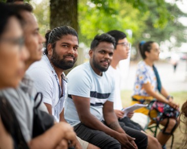 BLI Lausanne, le 19 juillet 2023. Cours de français à Vidy par le Bureau lausannois pour les immigrés (BLI). Photo: Sébastien Anex