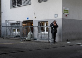 La Marmotte, Lausanne La Marmotte est une des structures d’accueil de nuit de la Ville de Lausanne. Elle est située à la rue du Vallon 17, 1005 Lausanne. Elle est gérée par l'Armée...