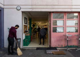 Le Répit – Fondation Mère Sofia Le Répit, une structure de la fondation Mère Sofia, est ouvert toutes les nuits durant la période hivernale. Il offre aux personnes qui en ressentent le besoin...