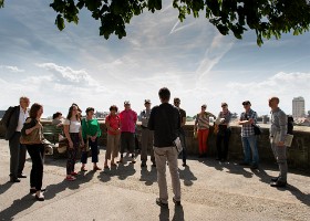 Balade acoustique à travers Lausanne Dans le cadre de la journée internationale contre le bruit du 25 avril 2018, la Ville de Lausanne a organisé deux balades acoustiques à travers la Capitale...