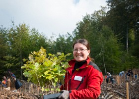 un-arbre-un-enfant-16-6366 Aurore Guignard: forestière bûcheronne