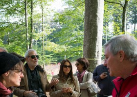 un-arbre-un-enfant-16-6405 Présentation des champignons par les contrôleurs officiels de la Ville de Lausanne