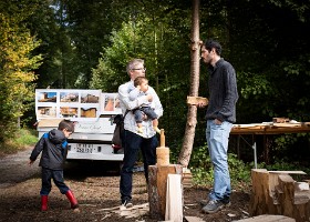 Un arbre, un enfant, édtion 2018 Un arbre, un enfant, édition 2018. Les parents des enfants nés à Lausanne en 2017 ont planté 1637 arbres le 6 octobre 2018 sur cette parcelle.