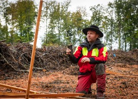 Un arbre un enfant 2020 Un arbre, un enfant: 20 ans déjà! En cette année de crise sanitaire, la manifestation n’a pu accueillir ni enfants ni familles. Cependant, 1592 arbres ont été...