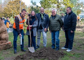 1 arbre 1 enfant 2024_Mathilde Imesch (58)