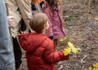 Un arbre, un enfant: édition 2025 au Chalet-à-Gobet  © VDL : 1 arbre 1 enfant, 1a1e, 1arbre1enfant, LEA, SPADOM, arbre, arbuste, bois, bucheron, bûcheron, chalet-à-gobet, enfant, famille, forêt, jorat, nature, plantage, planter, un arbre un enfant