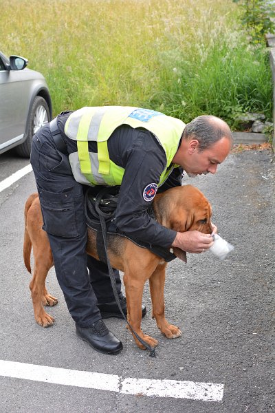 11-Izzy-police