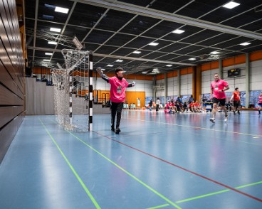 PML-tournoi-foot-PML-LNA-mars-2025-DIA-3510 Tournoi de football en salle entre le Lausanne Nord Academy et la Police de Lausanne sous forme de tournoi brésilien mixte. Six équipes composées de juniors C,...