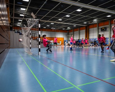 PML-tournoi-foot-PML-LNA-mars-2025-DIA-3516 Tournoi de football en salle entre le Lausanne Nord Academy et la Police de Lausanne sous forme de tournoi brésilien mixte. Six équipes composées de juniors C,...