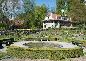 Bassin et fontaines de la Ferme du Désert Bassin et fontaines de la Ferme du Désert, Lausanne.
