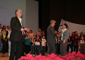 IMG_2955 La remise des médailles a été effectuée par Erich Burgener, Mérite Sportif 2005, et Marc Vuilleumier, Directeur de la sécurité publique et des sports.