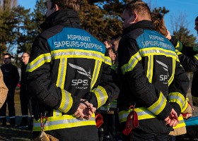 ALSP eau froide 2022 Formation «Expérience en eau froide» Académie latine des sapeurs-pompiers (ALSP) 2022. Bellerive, Lausanne.