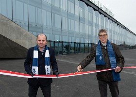 Inauguration Stade de la Tuilière Philippe Leuba, conseiller d'Etat du canton de Vaud, chef du Département de l'économie et du sport, et Oscar Tosato, municipal en charge de la direction Sport...